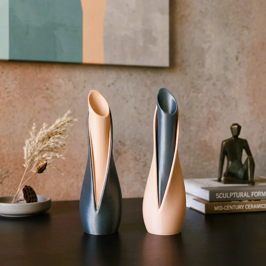 Two-Colour_Split_Bud-Vase