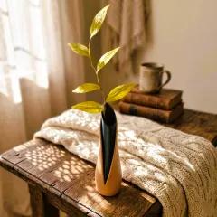 Two-Colour_Split-_Bud-_Vase_Beige_GalaxyGreen